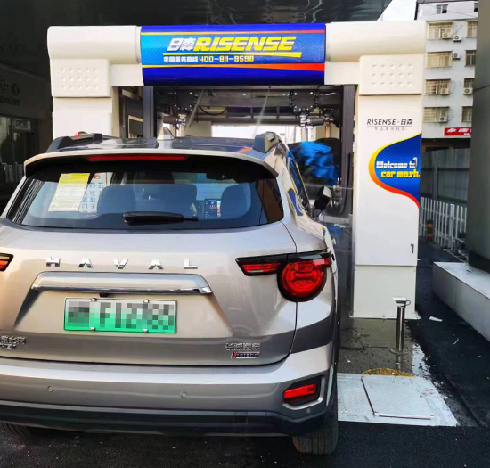 湖南哈弗4S店安装日森隧道式自动洗车机