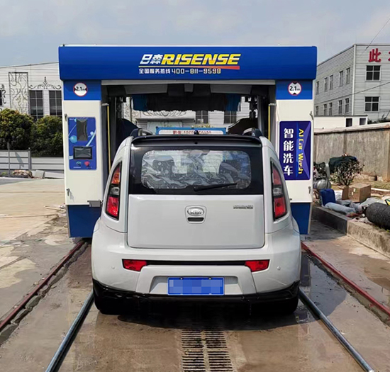 贵州加油站安装日森全自动洗车机