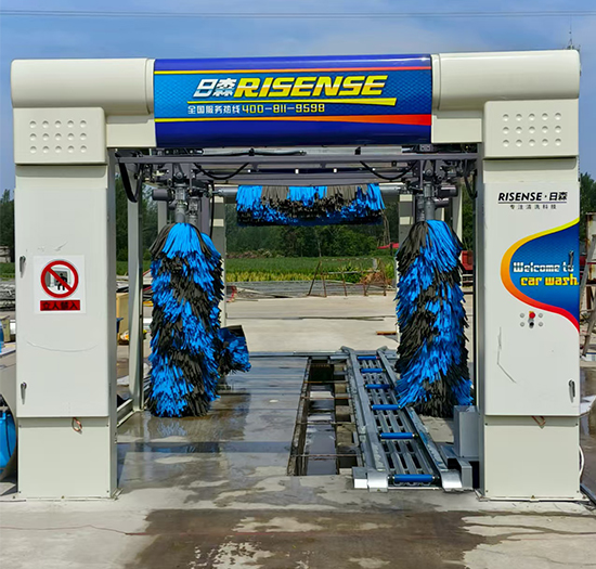 河南加油站安装日森隧道式洗车机