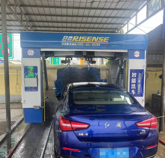 湖北加油站安装日森自动洗车设备